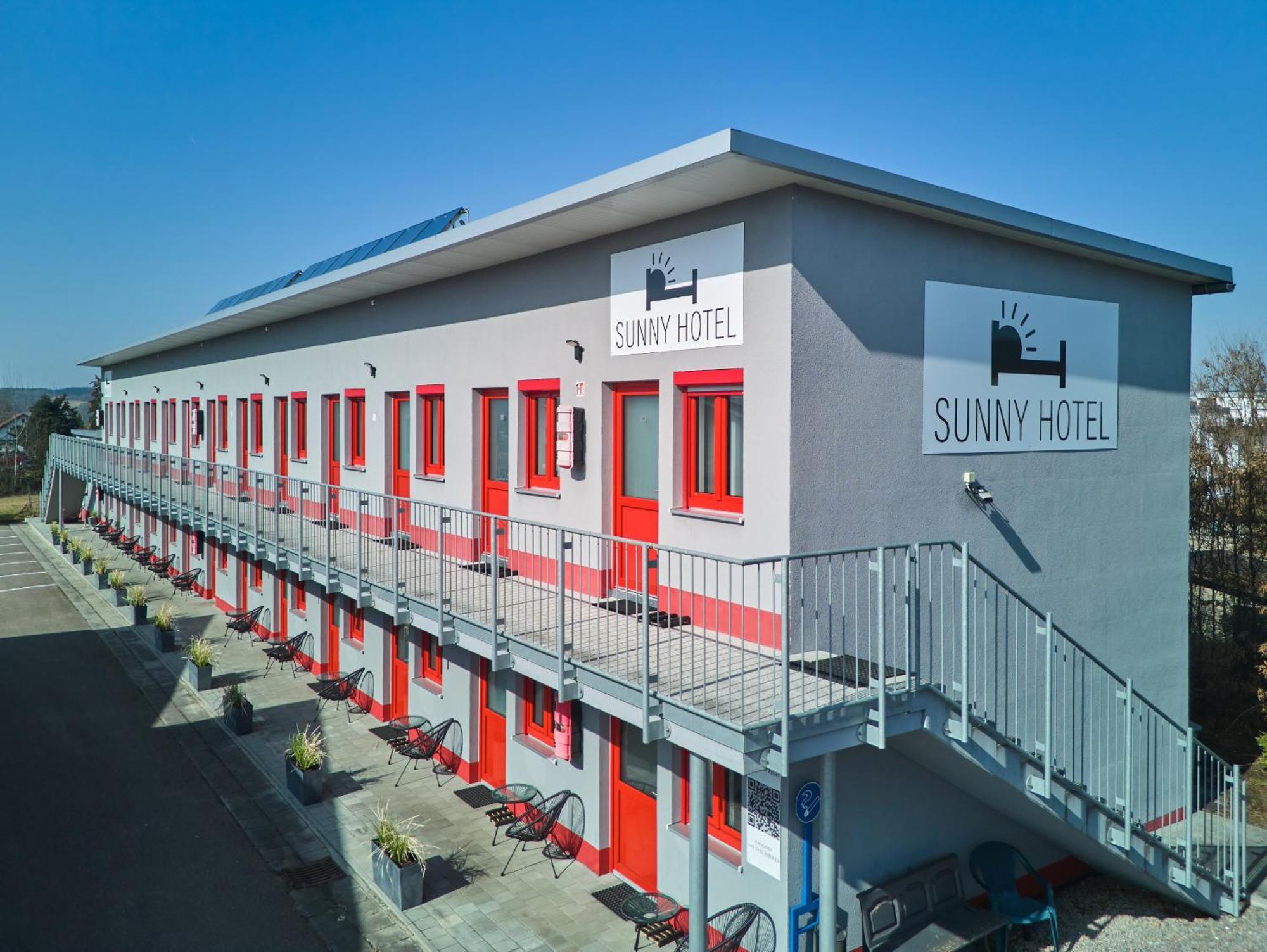 Sunny Hotel ريغينستوف المظهر الخارجي الصورة